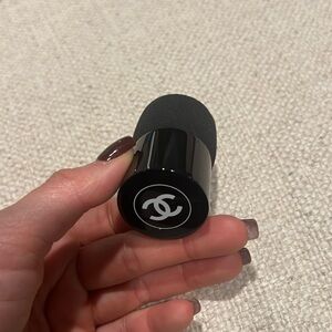 COPY - Chanel blender sponge